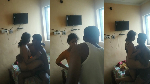 Horny Kannada Girl Getting Fuck Oyo Room Sex Must Watch