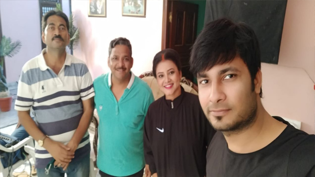 Priya Gamre Real LifeThreesome – Romance With 2 Boys Hard