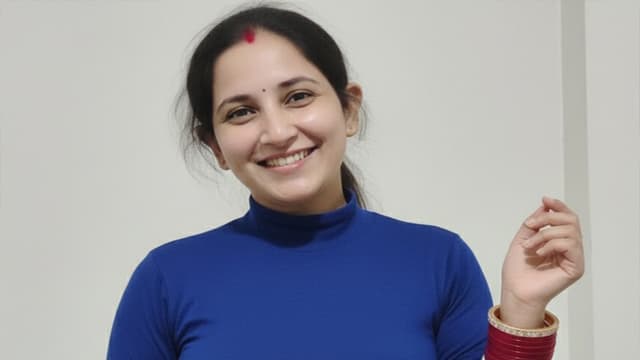 Beautiful Desi Babe – Riding Nude Full Face MMS
