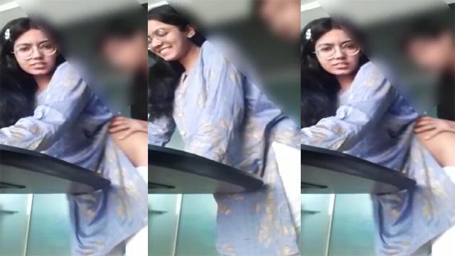 Glasses Horny Teacher Showing & Hard Fuck Video 2026