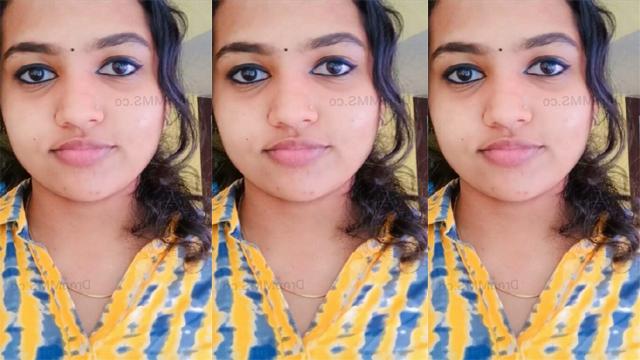 Mallu Girl Showing Boobs and Pussy to Lover in Video HD Call
