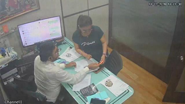 Female Assistant Hard Sex – office viral video